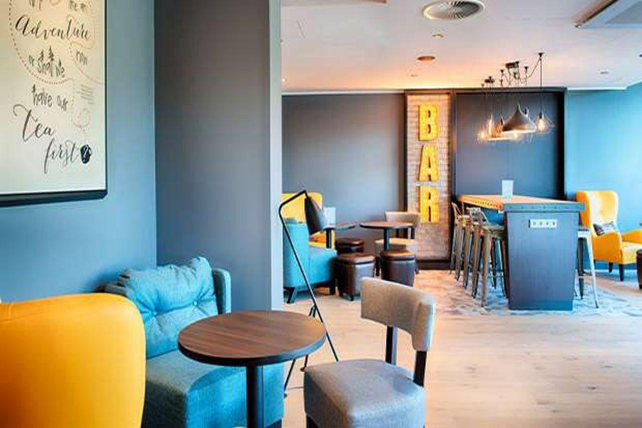 Premier Inn Luebeck City Stadtgraben ภายนอก รูปภาพ