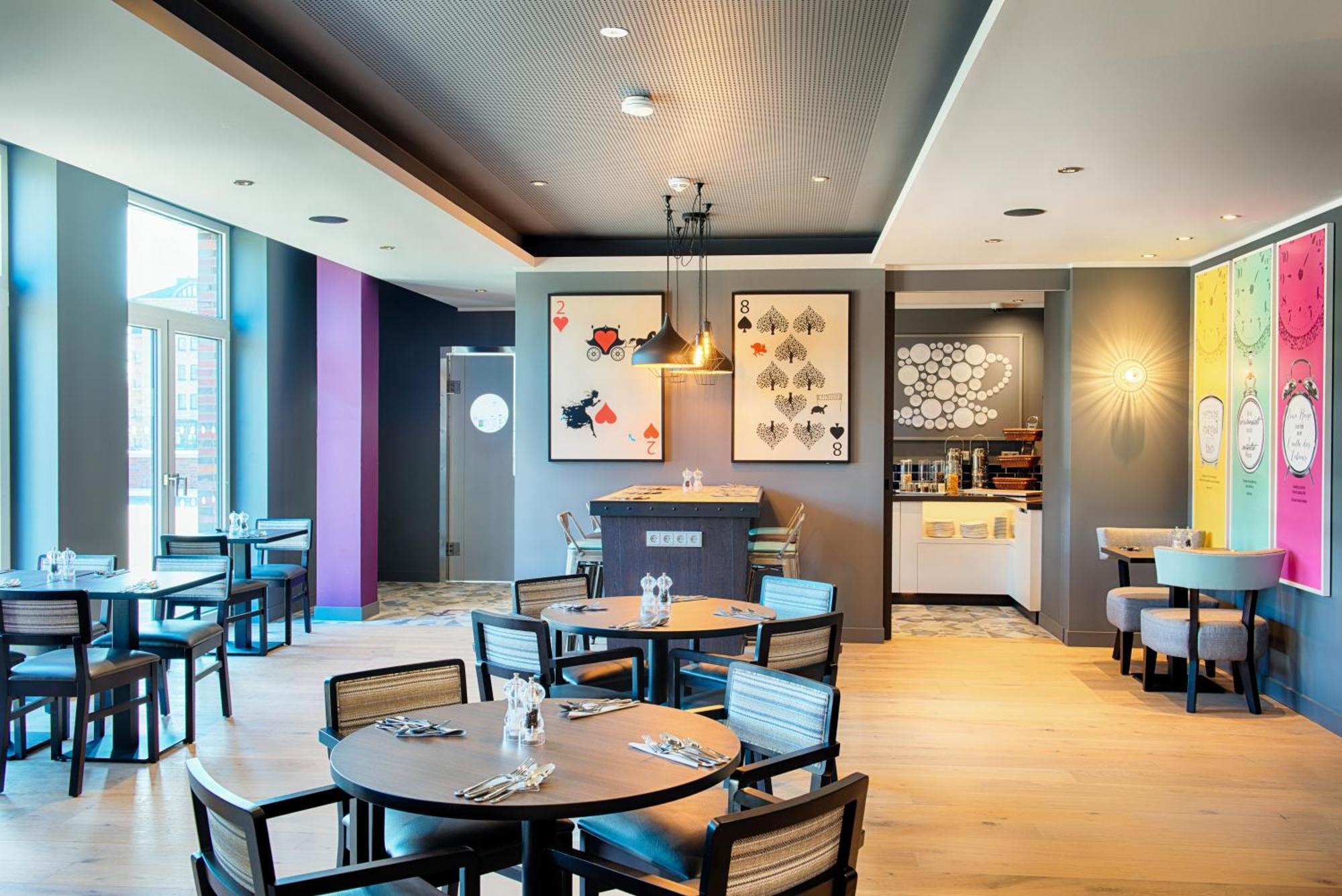 Premier Inn Luebeck City Stadtgraben ภายนอก รูปภาพ